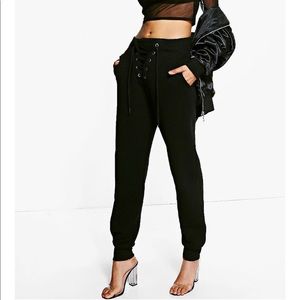 NWT Boohoo Lace Up Front Joggers Sweatpants M
